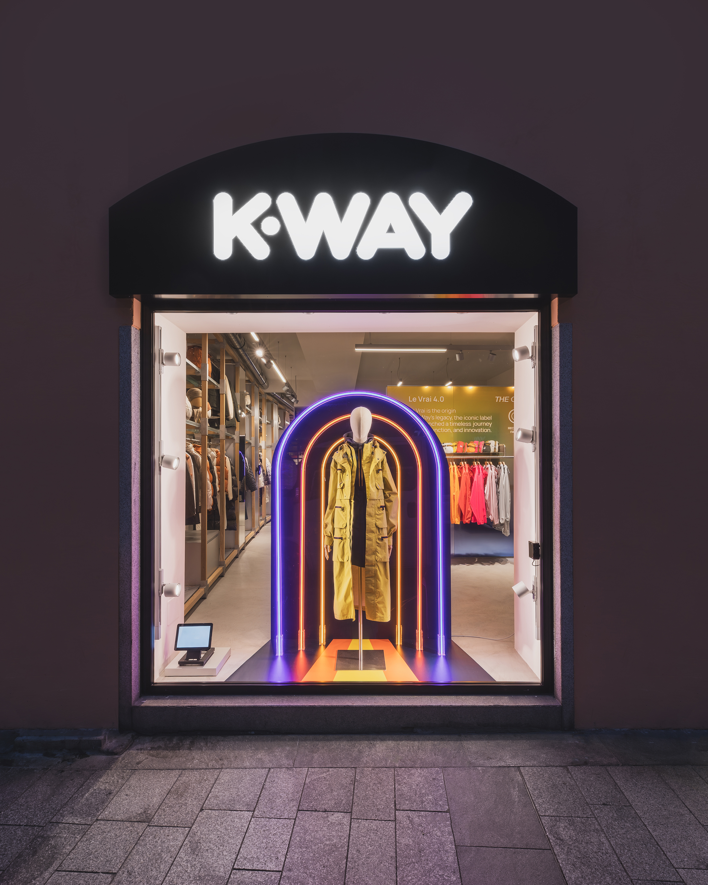 Images K-Way 34 Milano