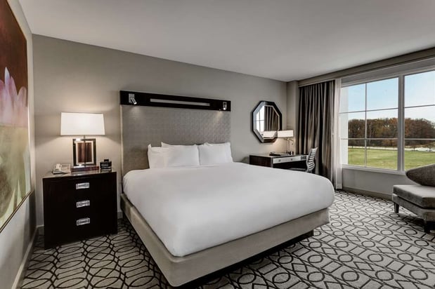 Images Hilton Columbus at Easton