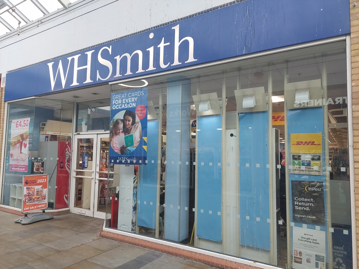 Images DHL Express Service Point (WHSmith Barnet)