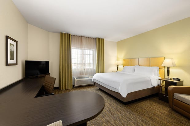 Images Candlewood Suites Bismarck by IHG