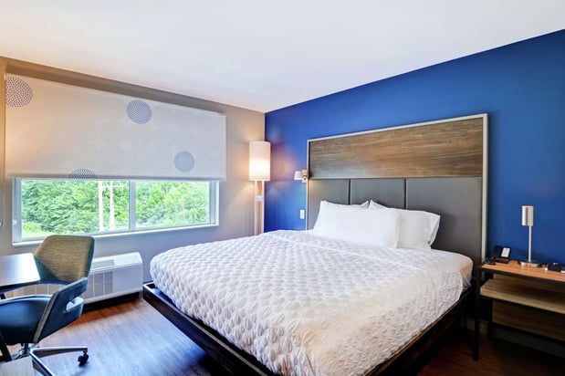 Images Tru by Hilton Middletown