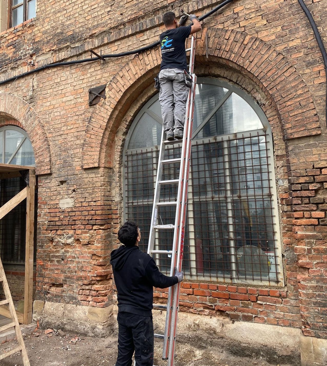 DC Elektrotechnik GmbH, Bachgasse 26 in Wien