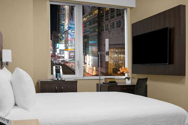 Images Hilton Garden Inn New York/Times Square Central