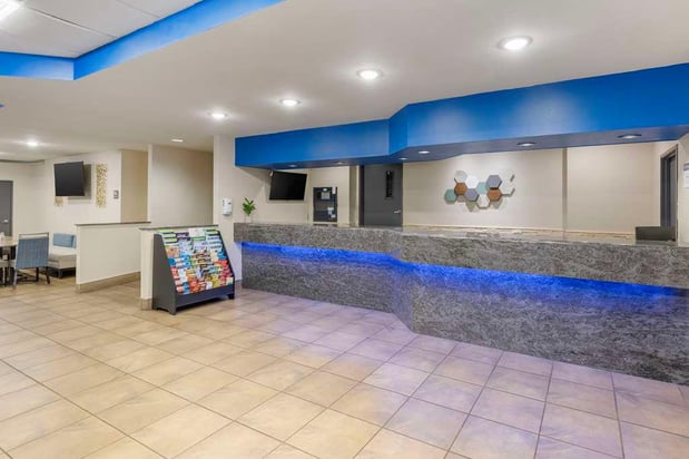 Images Best Western St. Louis Inn