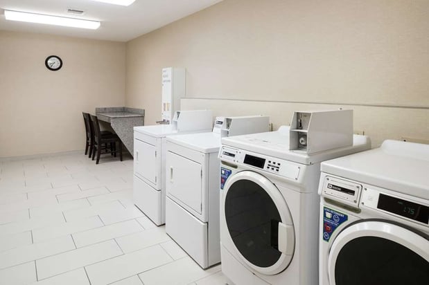 Images Homewood Suites by Hilton Cedar Rapids North