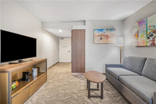 Images Best Western Valencia/Six Flags Inn & Suites