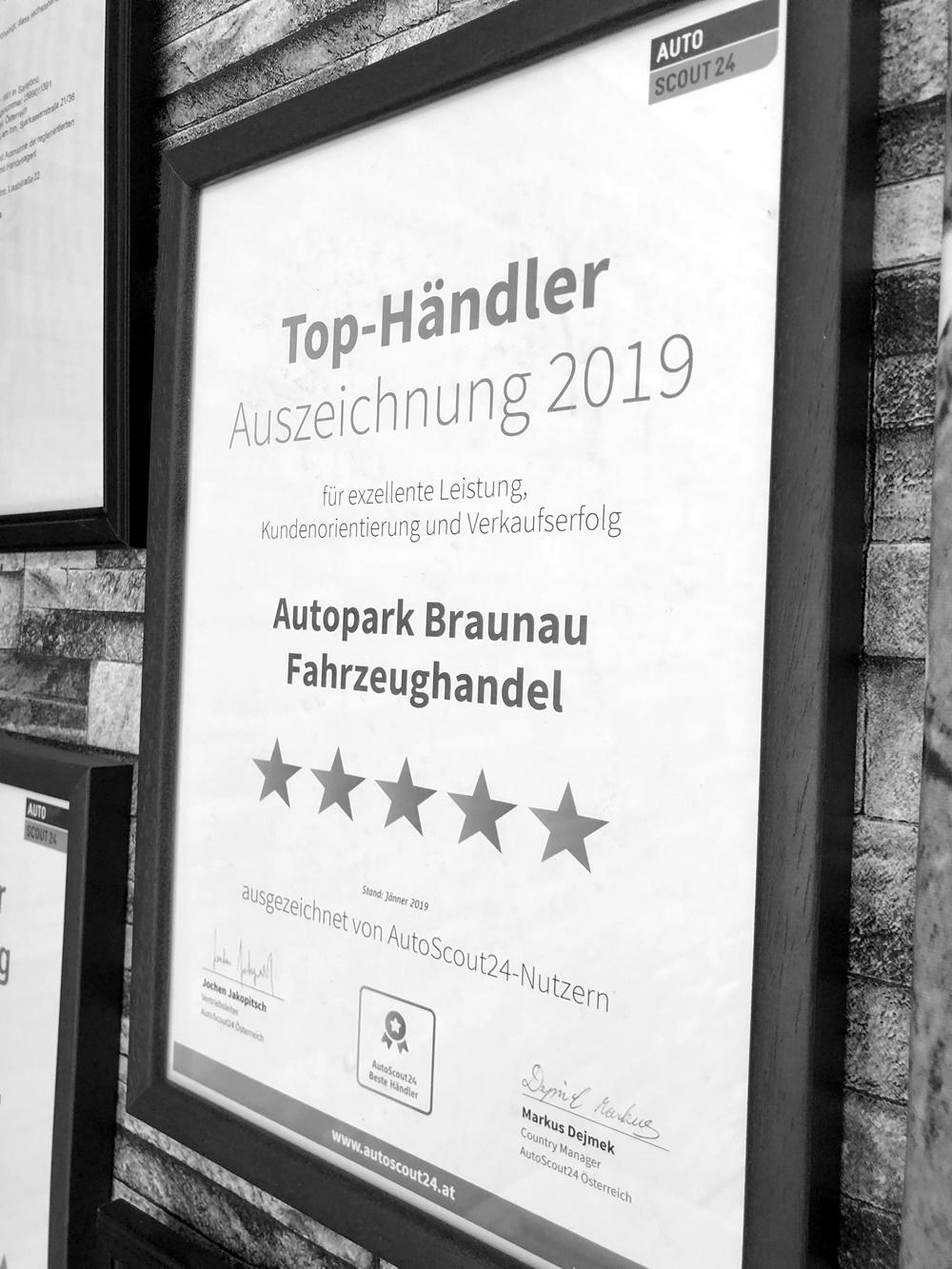 Autopark Braunau, Laabstraße 22 in Braunau am Inn