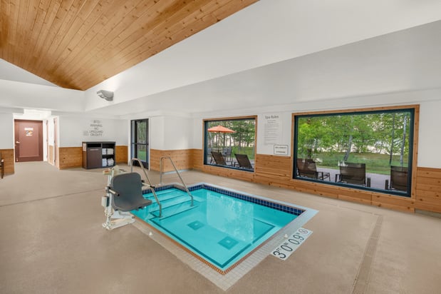 Images Holiday Inn Express & Suites Hayward by IHG