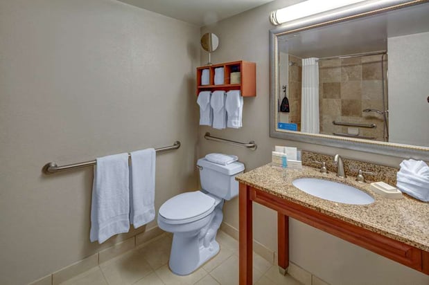 Images Hampton Inn Miami-Coconut Grove/Coral Gables