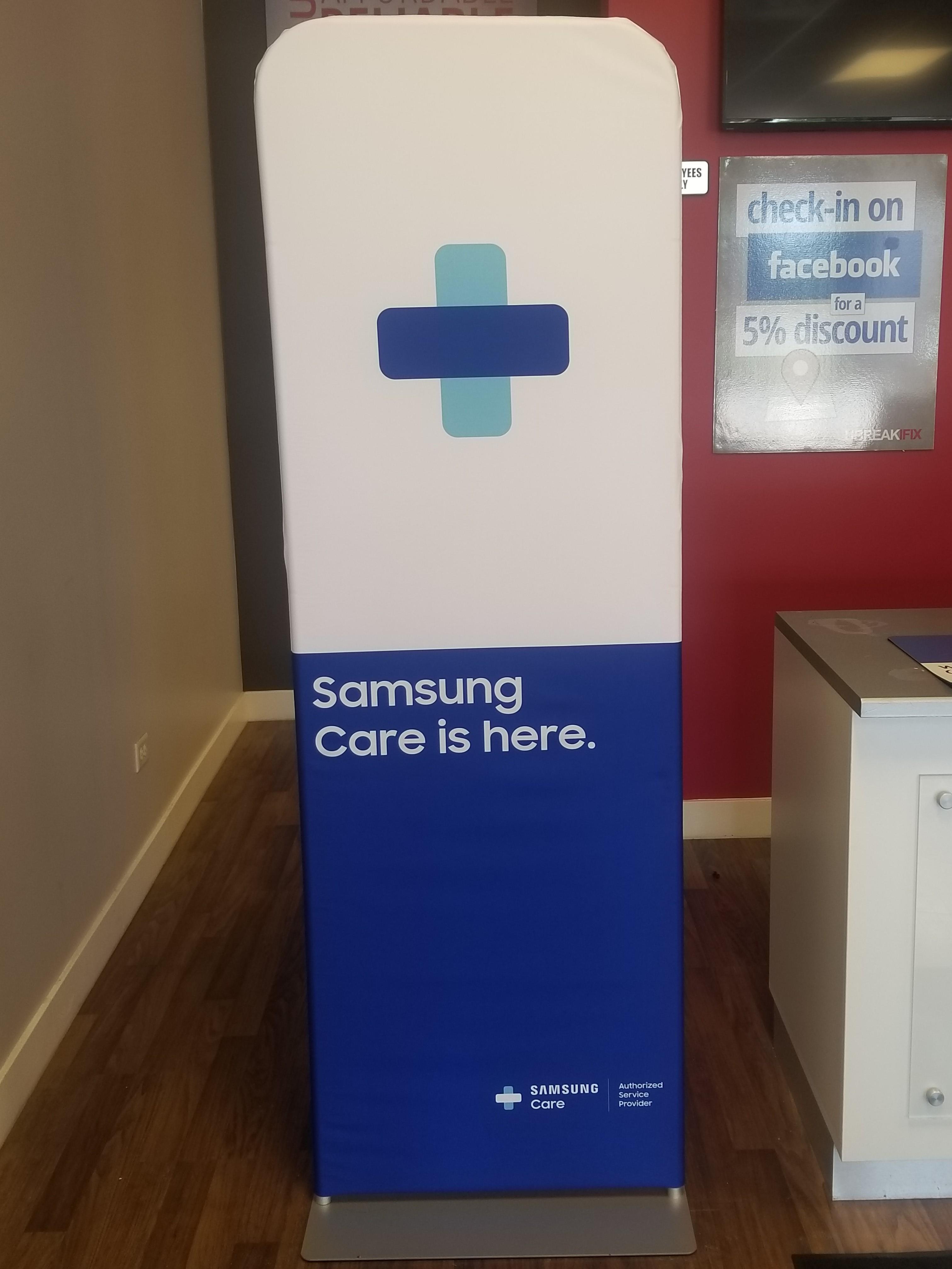 fix iphone screen u i 8 break 60538 Montgomery, IL  in uBreakiFix ChamberofCommerce.com