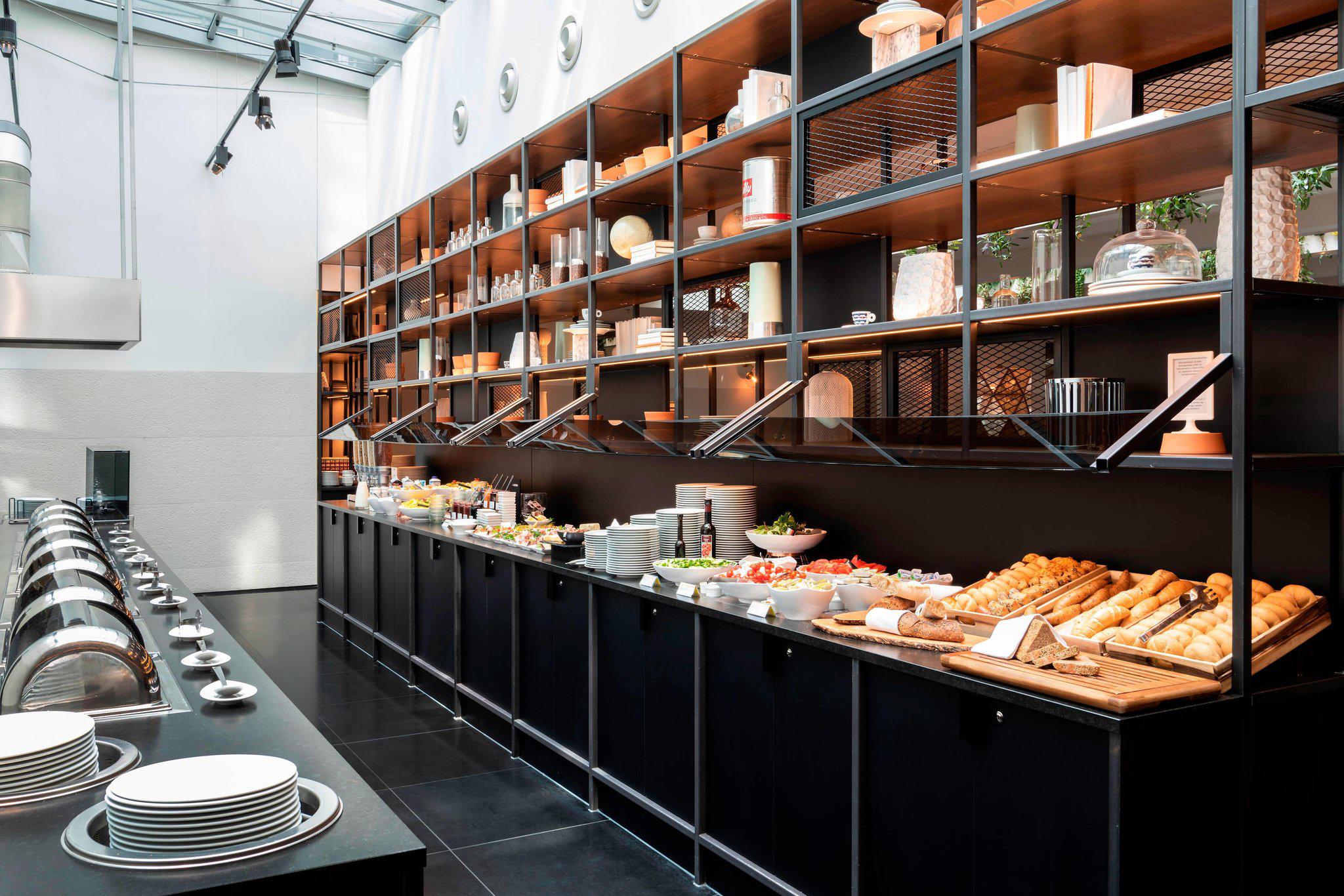 Le Méridien Vienna, Robert-Stolz-Platz 1 in Vienna