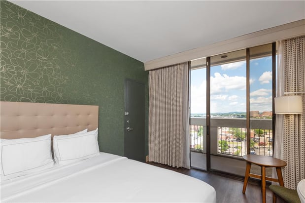 Images Hilton Birmingham Downtown at UAB