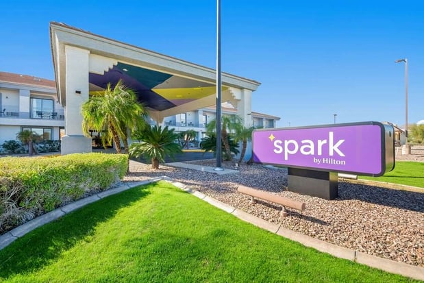 Images Spark by Hilton Fountain Hills Scottsdale