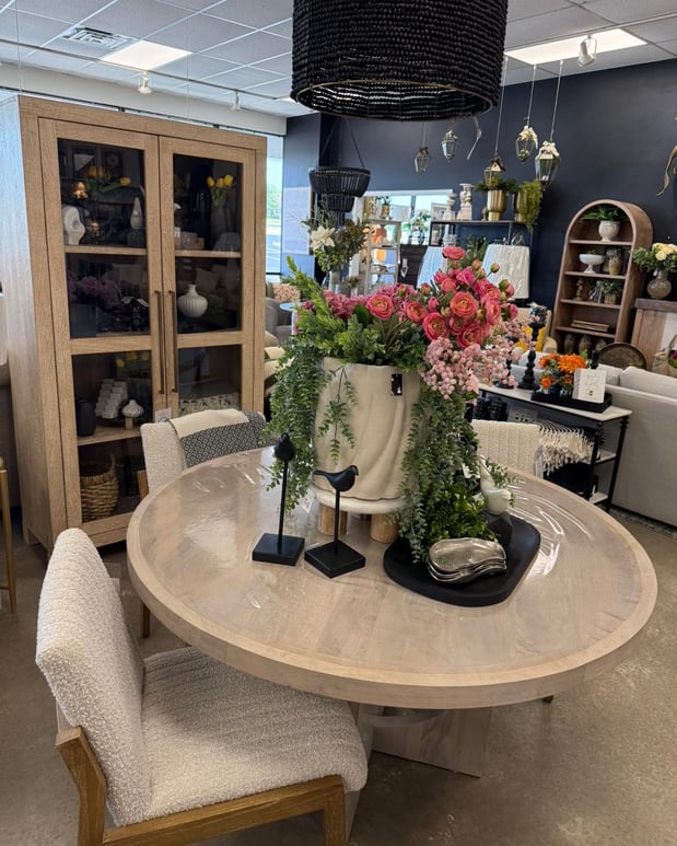 Images Miss Daisy's Home & Decor Co.