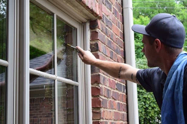 Images Window Hero Charlotte