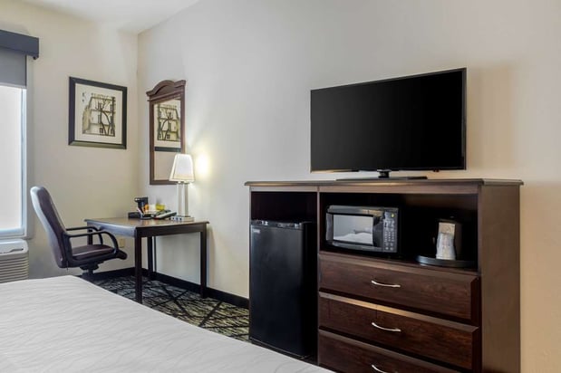 Images Best Western Plus McKinney Inn & Suites