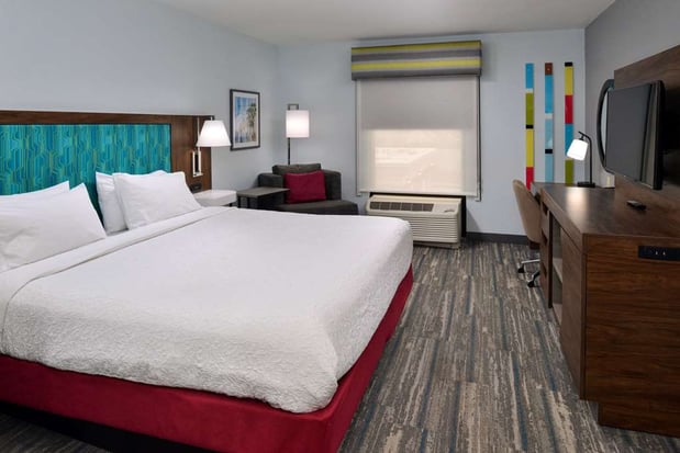 Images Hampton Inn Panama City Beach