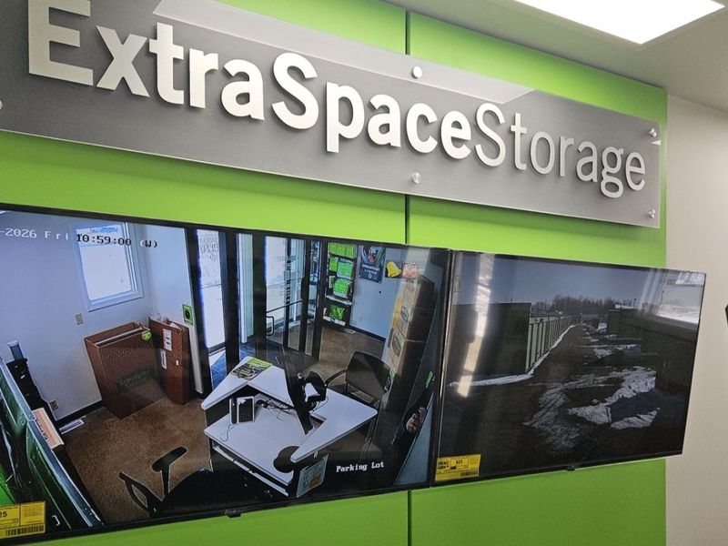 3129_Merchandise Wall