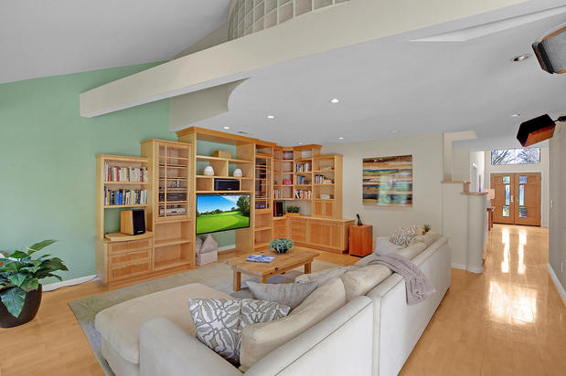 Images Gina Piper | Elation Real Estate