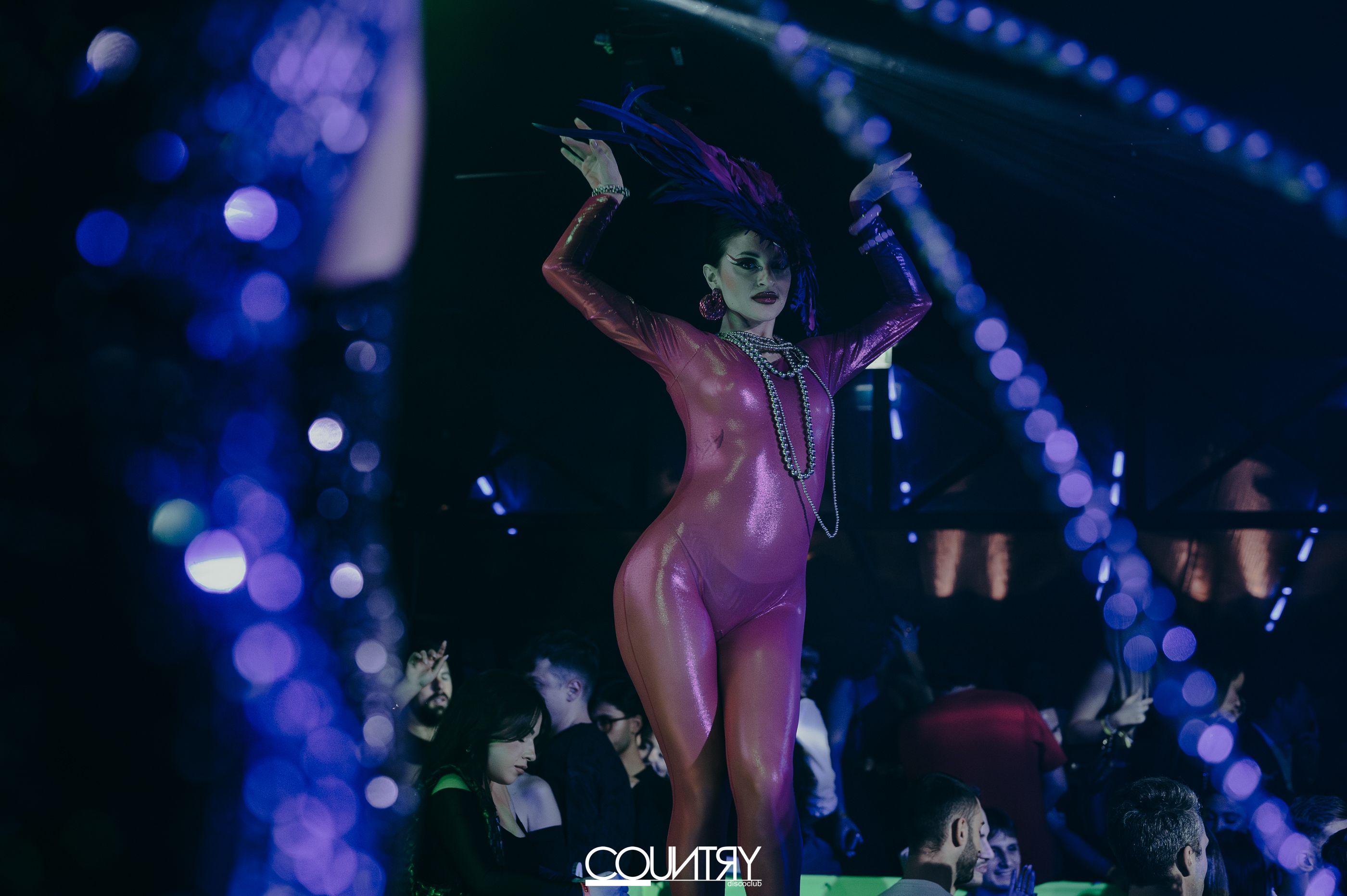 Images xperience night life