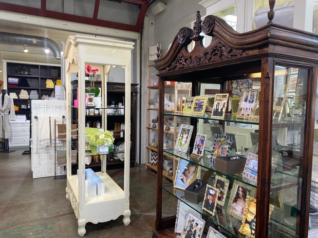 Images Opulence of Southern Pines