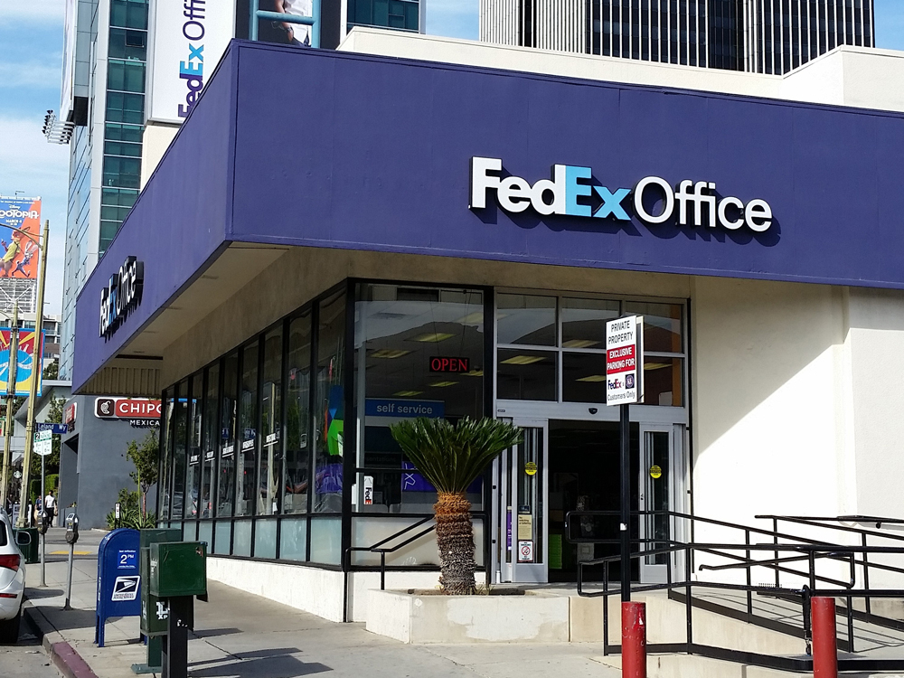 Exterior photo of FedEx Office location at 1440 Vine St\t Print quickly and easily in the self-service area at the FedEx Office location 1440 Vine St from email, USB, or the cloud\t FedEx Office Print & Go near 1440 Vine St\t Shipping boxes and packing services available at FedEx Office 1440 Vine St\t Get banners, signs, posters and prints at FedEx Office 1440 Vine St\t Full service printing and packing at FedEx Office 1440 Vine St\t Drop off FedEx packages near 1440 Vine St\t FedEx shipping near 1440 Vine St