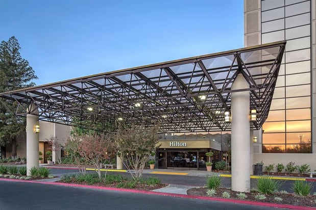 Images Hilton Sacramento Arden West