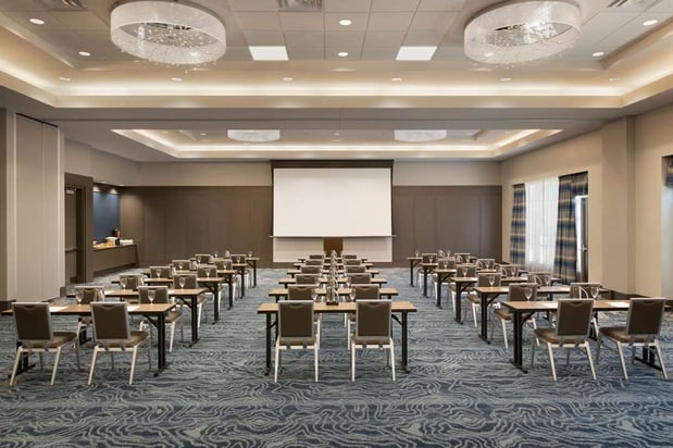 Images Embassy Suites by Hilton The Woodlands® at Hughes Landing