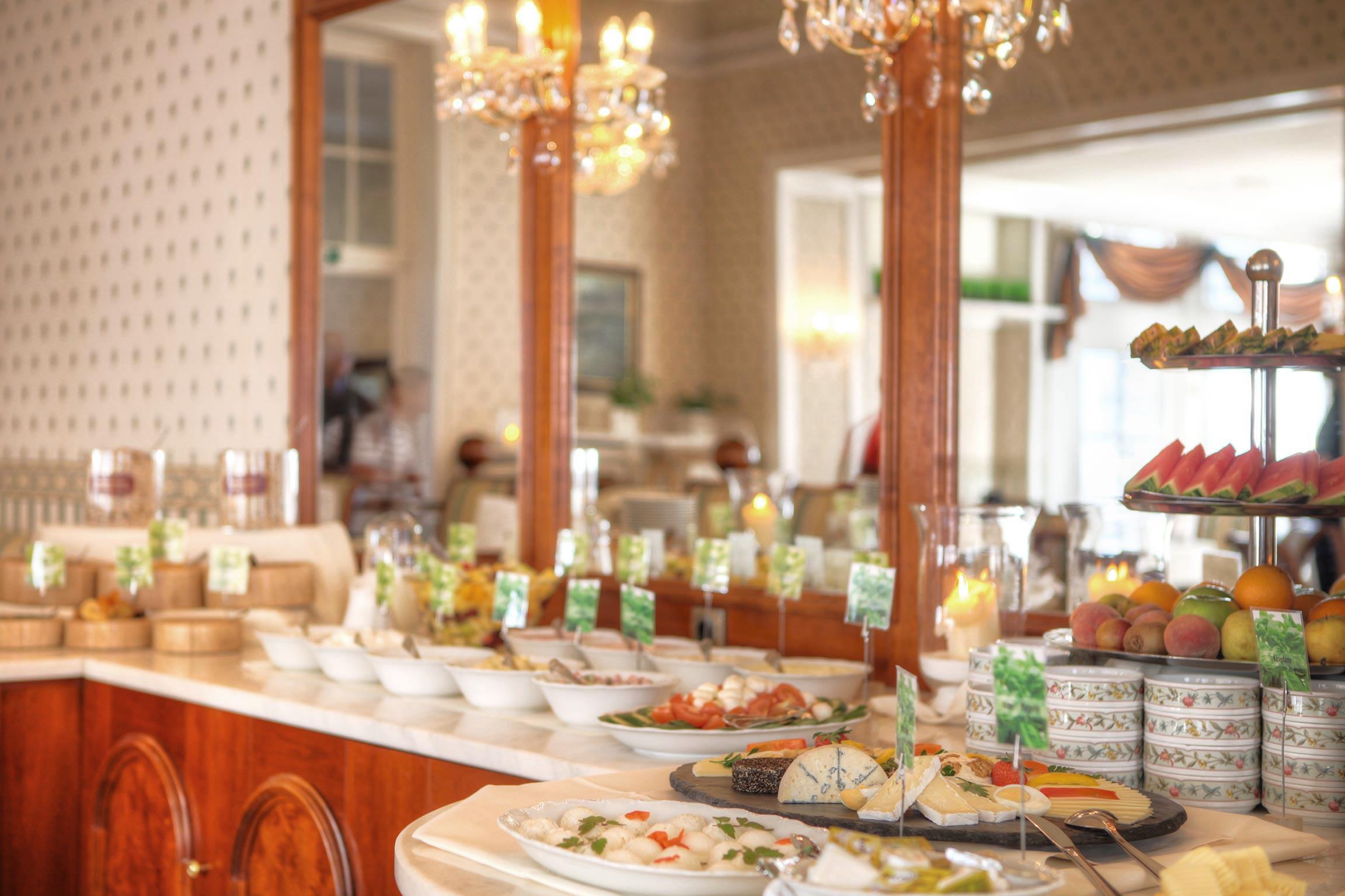 SEETELHOTEL Hotel Esplanade, Seestraße 5 in Seebad Heringsdorf