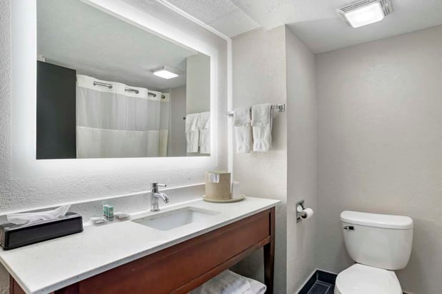 Images Best Western Canton Inn