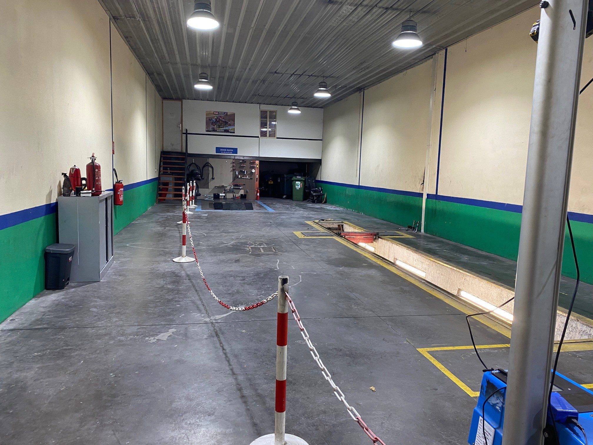 Images Sécuritest Contrôle Technique Automobile TRIEL SUR SEINE