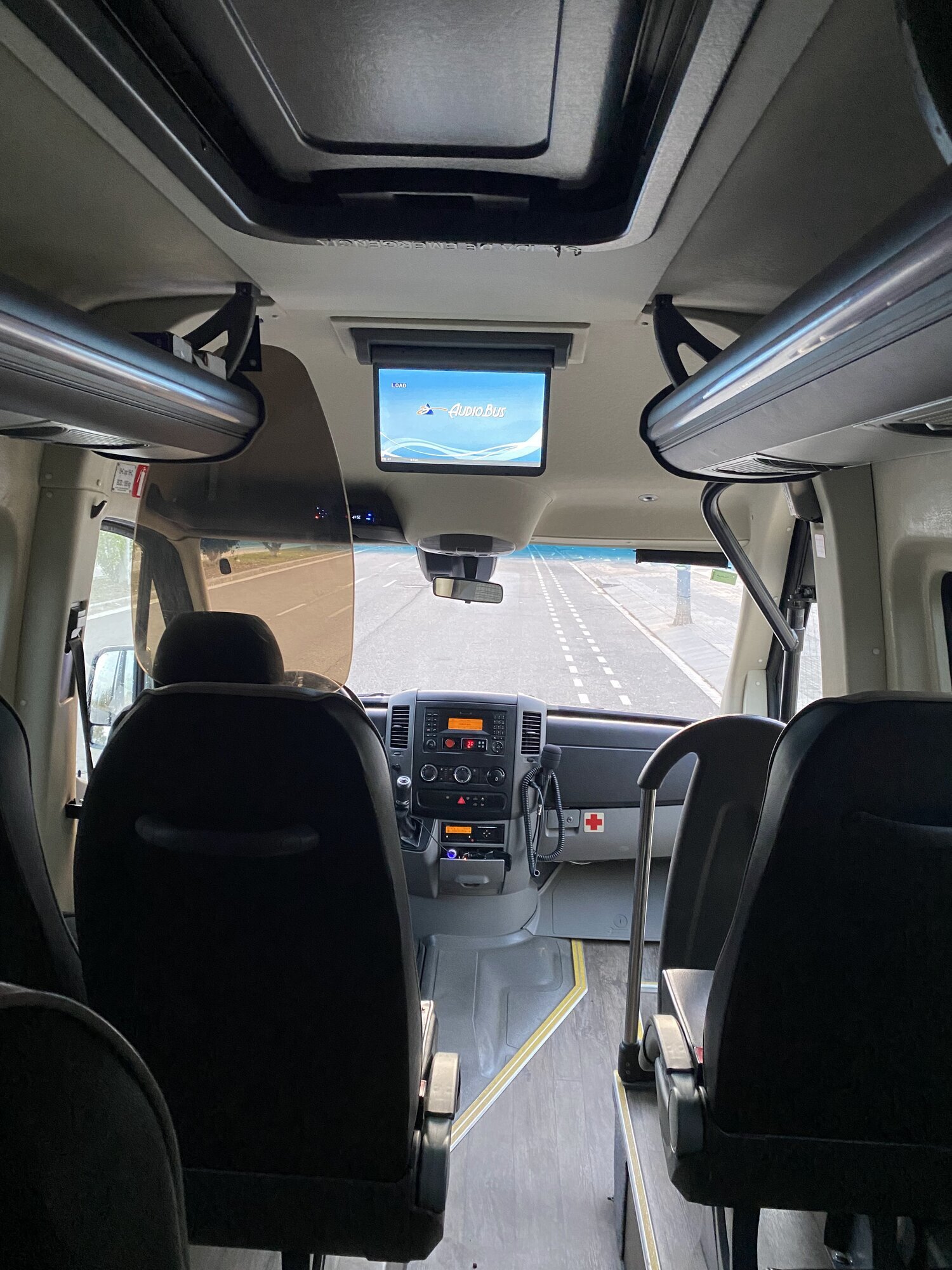 Images Fleet and Goo Minibus