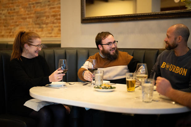 Images Mama Devechios Pizzeria