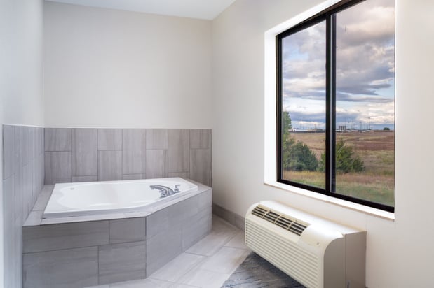 Images Holiday Inn Express & Suites Pratt by IHG