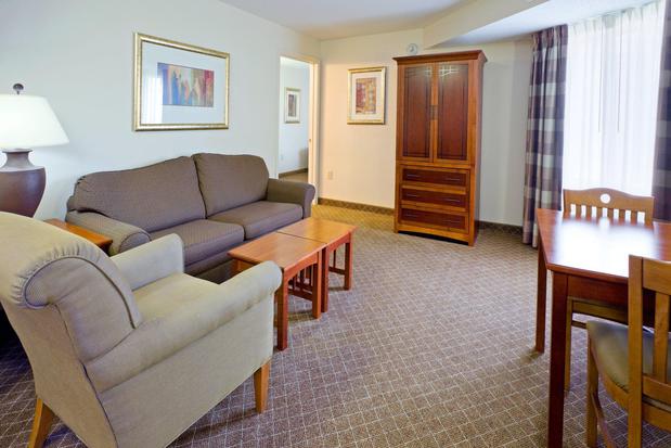 Images Staybridge Suites Cranbury-South Brunswick, an IHG Hotel