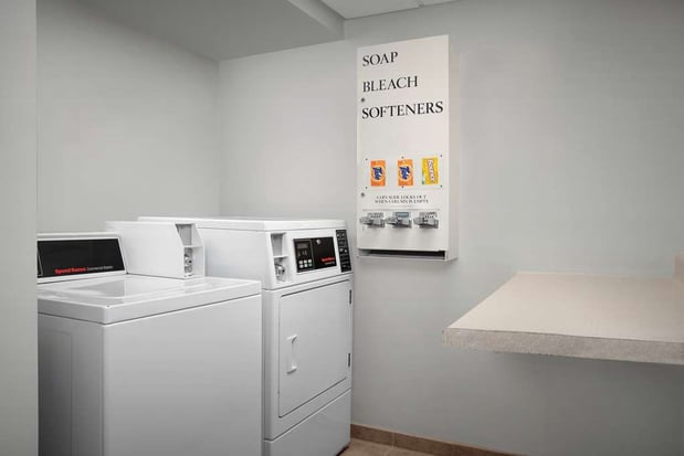 Images Spark by Hilton Tampa Brandon
