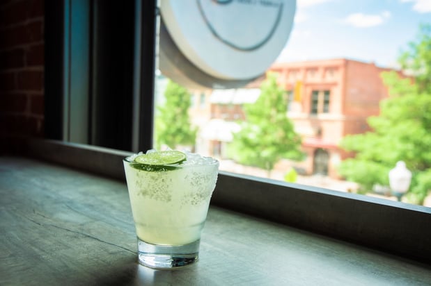 Images Luna's Tacos & Tequila