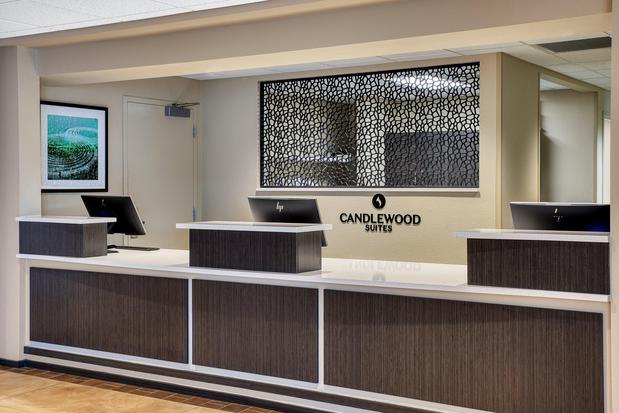 Images Candlewood Suites Building 38300