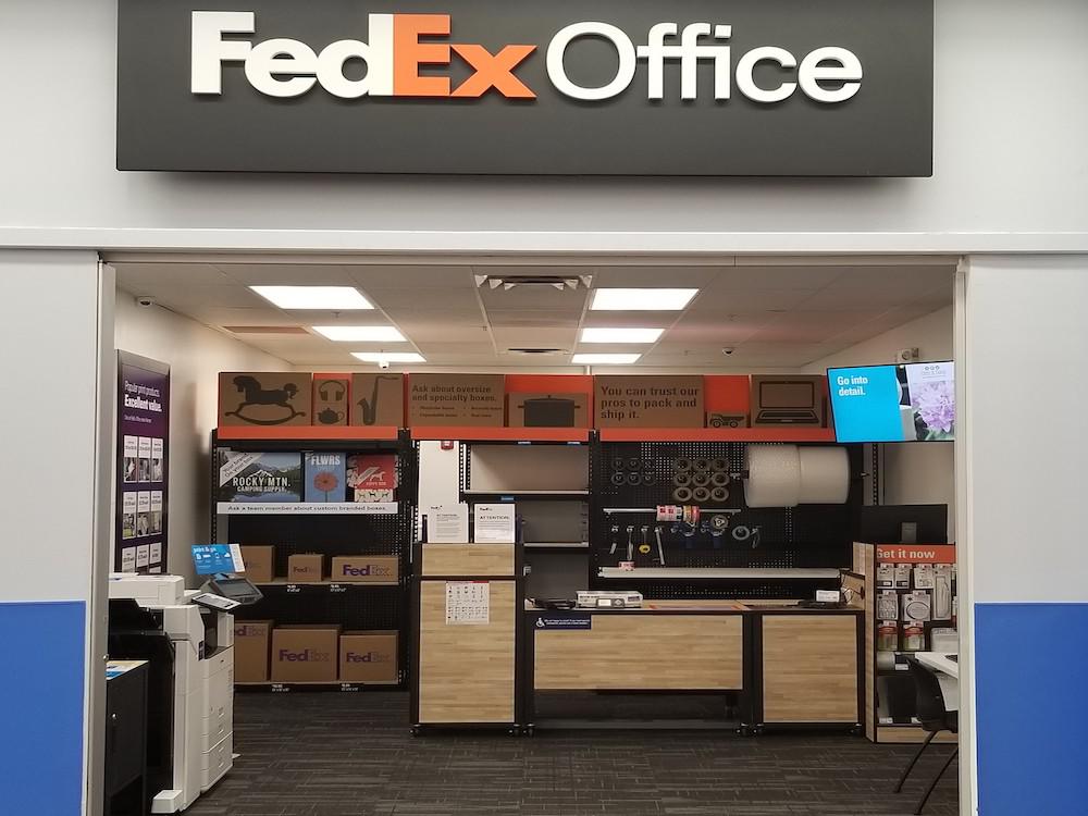 FedEx Office Print & Ship Center Photo