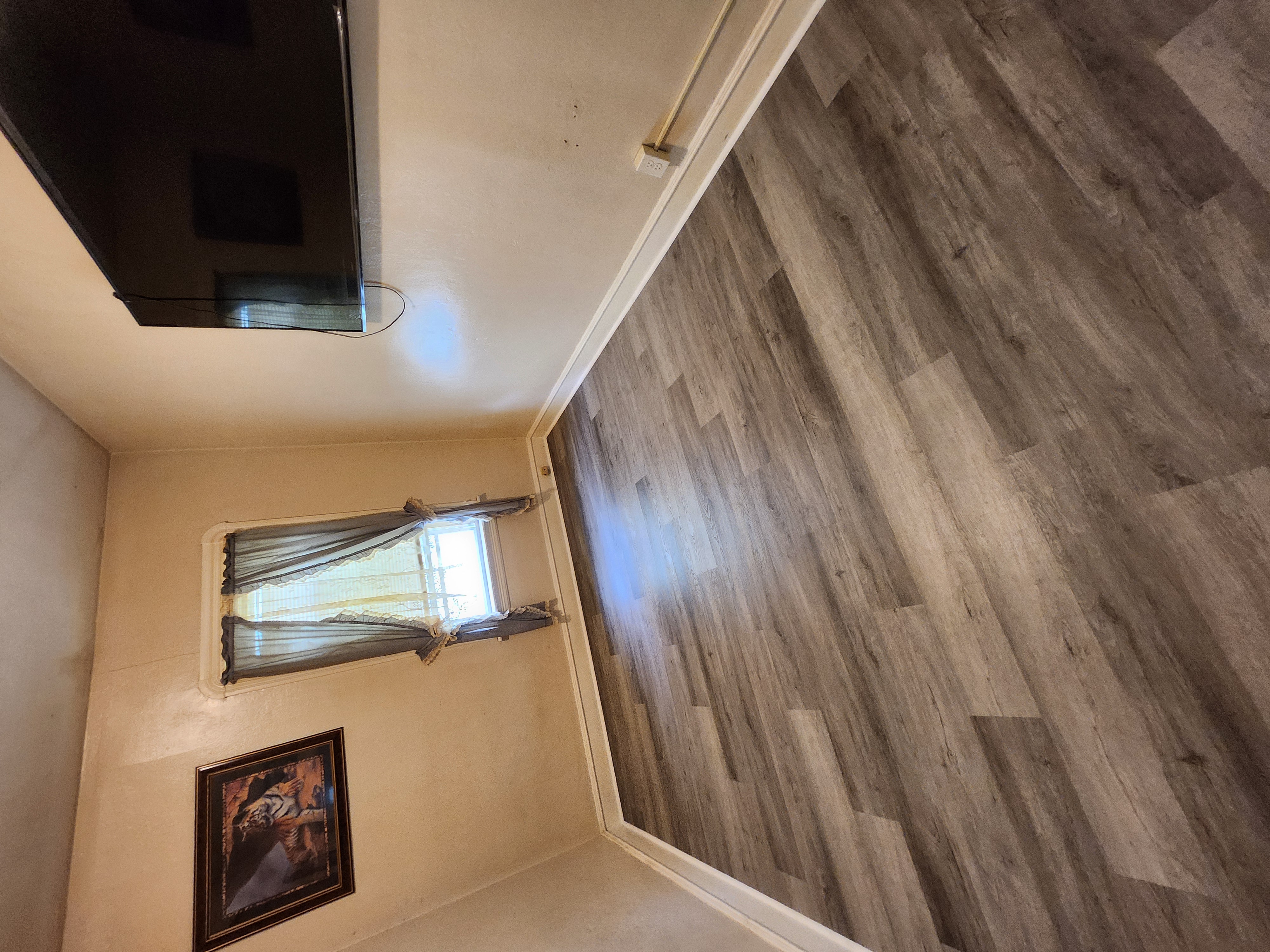 Floor Coverings International of Fall River, MA Image