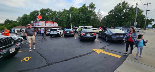 Images Ardy and Ed's Drive in