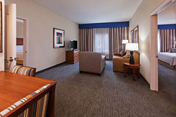 Images Homewood Suites by Hilton Laredo at Mall del Norte