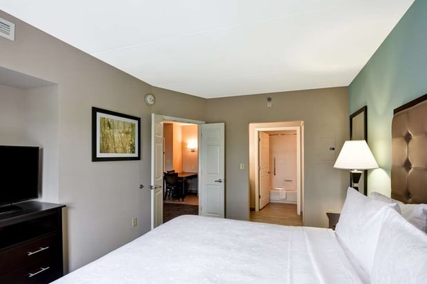 Images Homewood Suites by Hilton Aurora Naperville