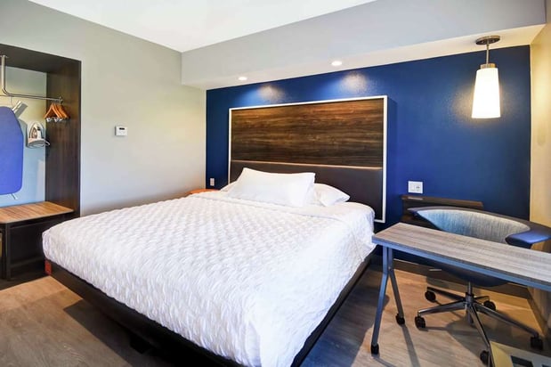 Images Tru by Hilton North Platte