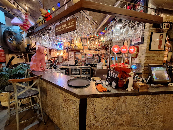 Ovante - Hamburguesería Y Tapas En Barcelona