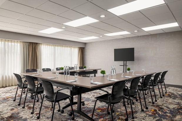 Images Crowne Plaza Auburn Hills by IHG