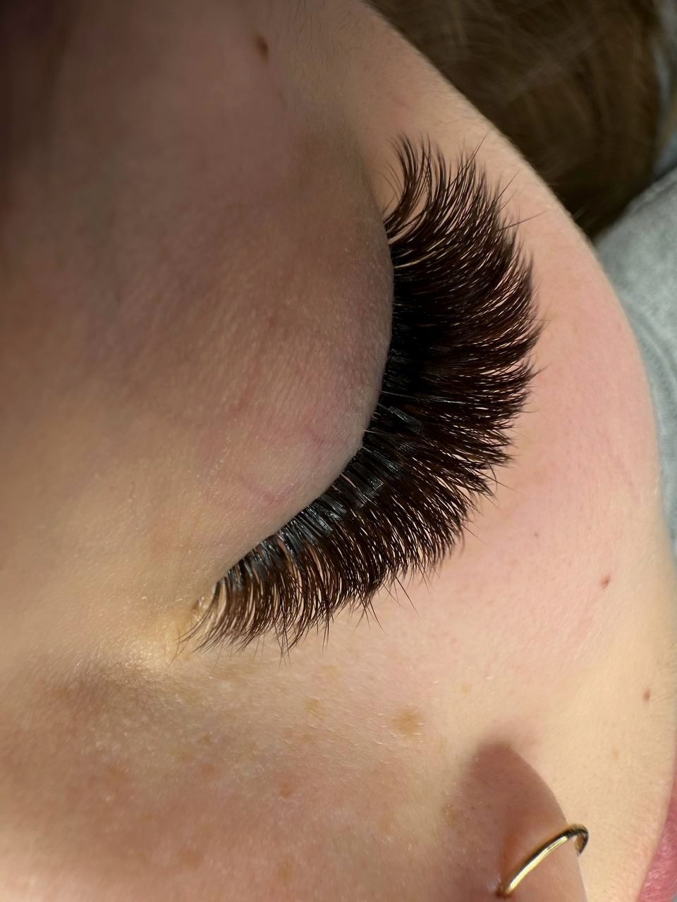 Images Lashista - Formation cils - Pose de cils - Produits de cils Longueuil
