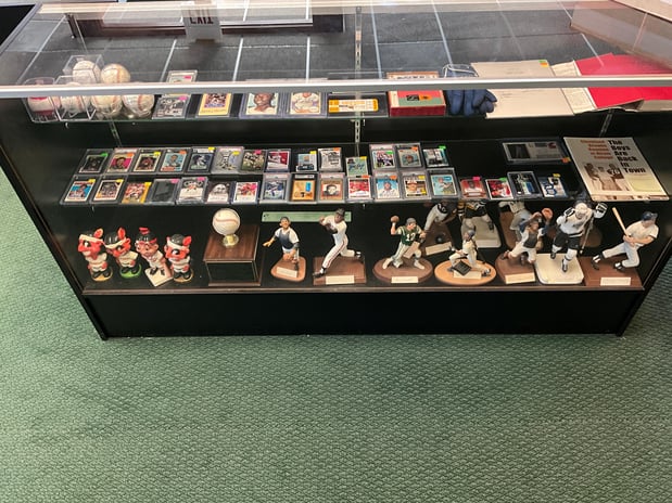 Images CLE Sports Cards & Collectibles