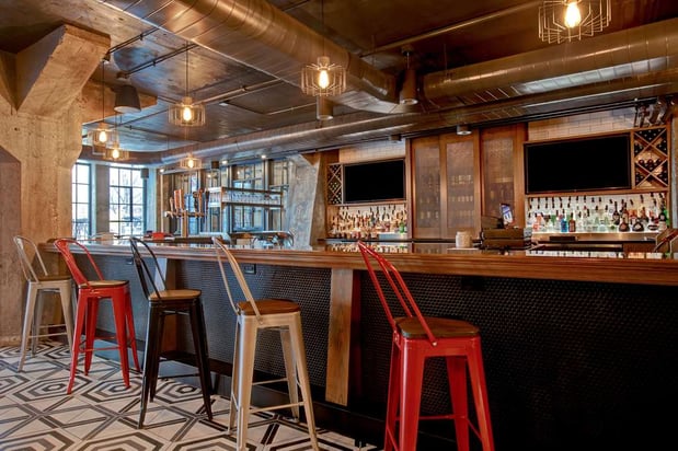 Images Embassy Suites by Hilton Rockford Riverfront