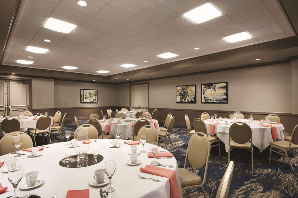 Meeting Room Embassy Suites by Hilton Brea North Orange County Brea (714)990-6000